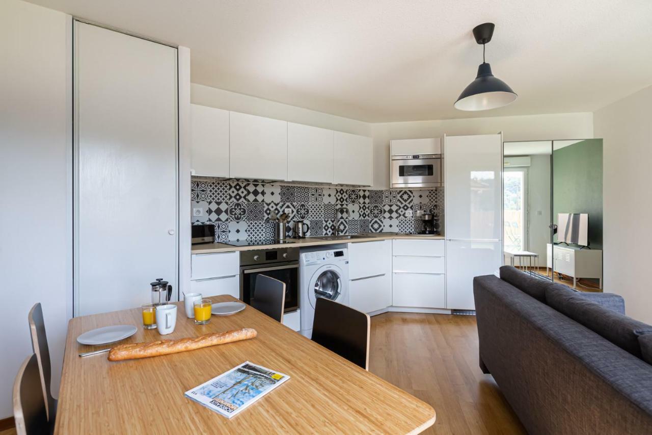 Appartement A 5 min de Bordeaux centre - Terrasse - Pied du tram à Cenon Extérieur photo